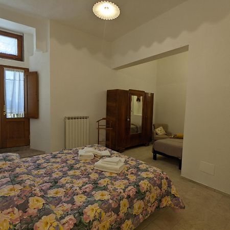 Agriturismo Biofattoria L'Upupa Montalcino Eksteriør bilde